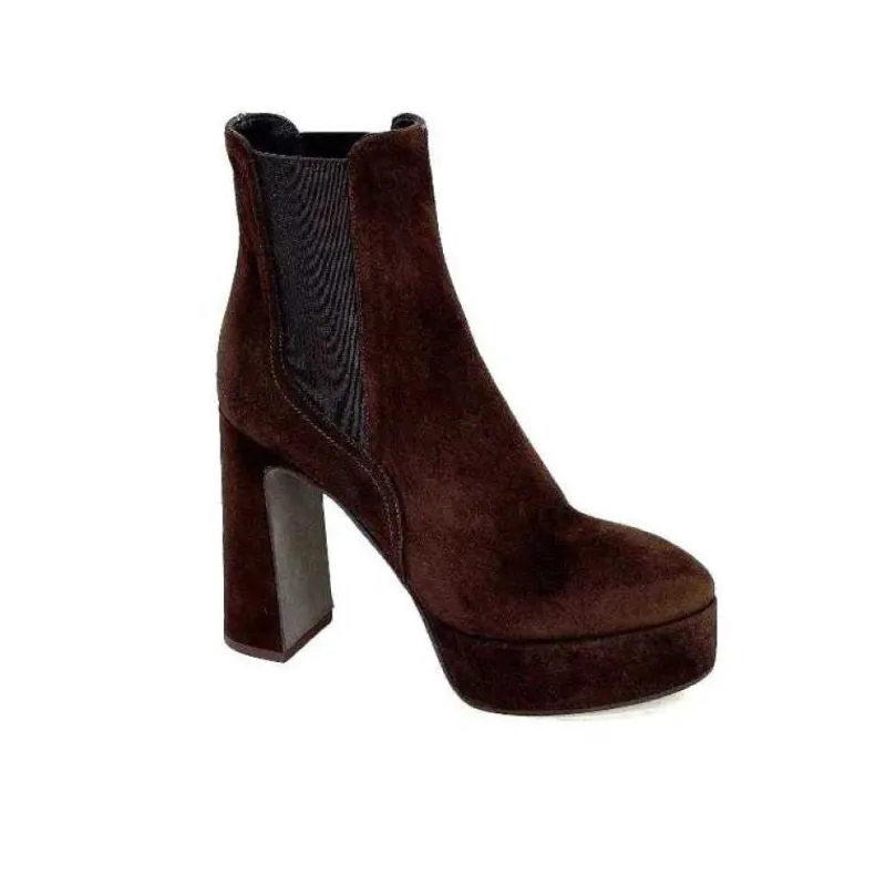 2196 Daim Marron*chantal Clearance