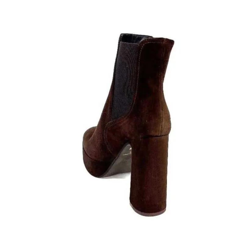 2196 Daim Marron*chantal Clearance