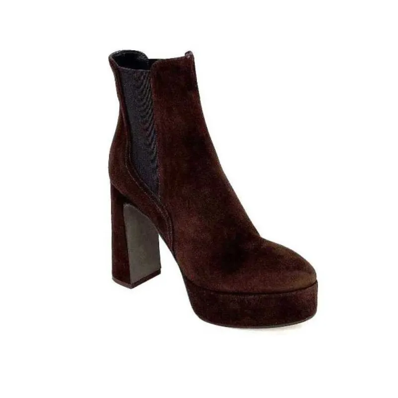 2196 Daim Marron*chantal Clearance