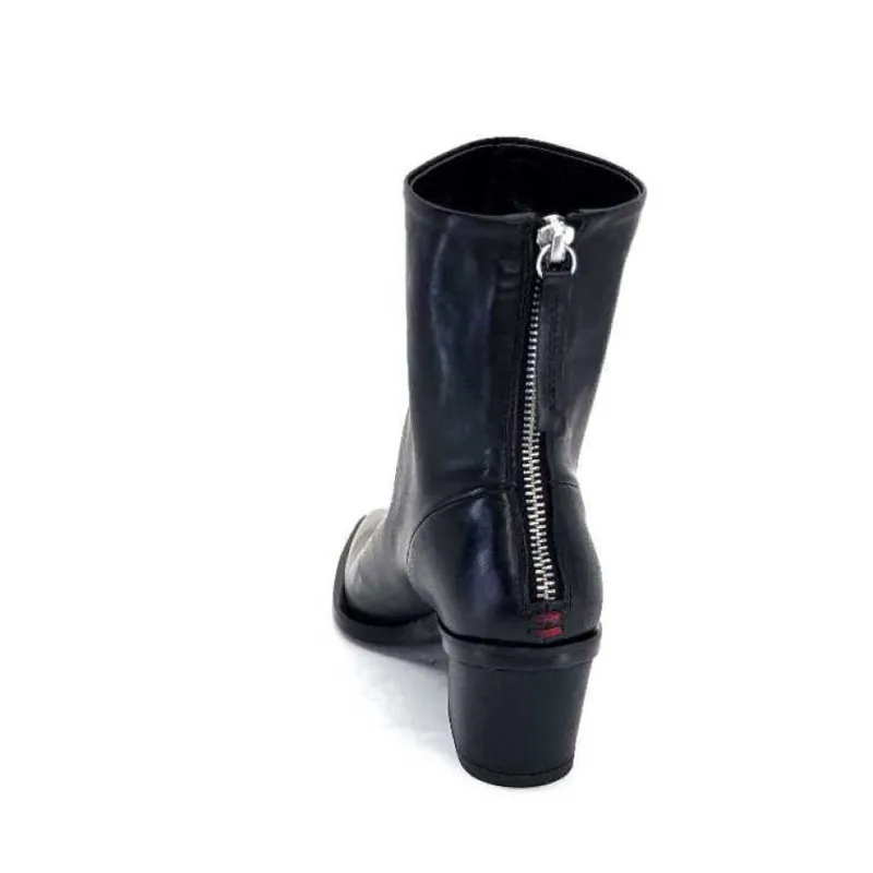 Gema 26 Cuir Noir*Halmanera