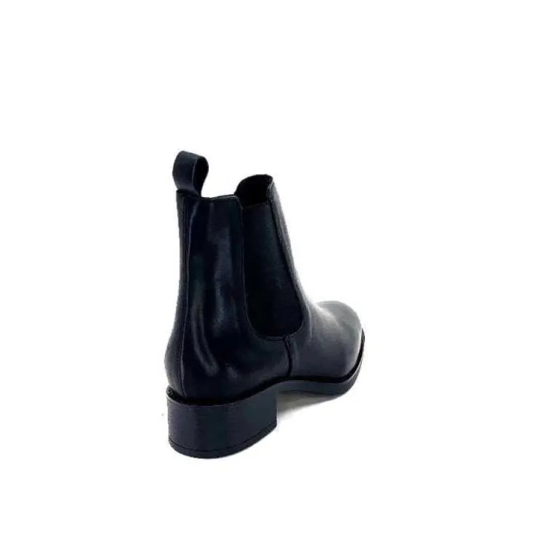 Ivoire 99763 Cuir Noir*We Do Clearance