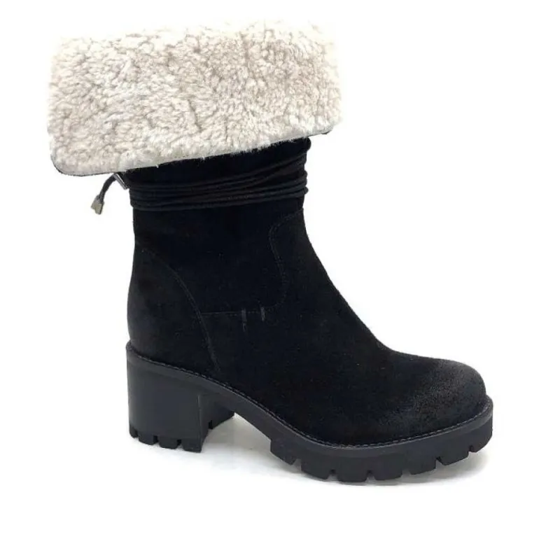 21038 Daim Noir*Manas Hot