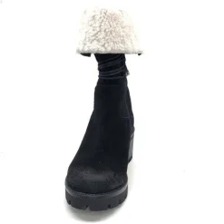 21038 Daim Noir*Manas Hot