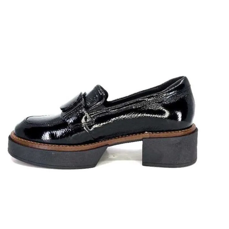 8.89.03 Cuir Vernis Noir*Softwaves Best