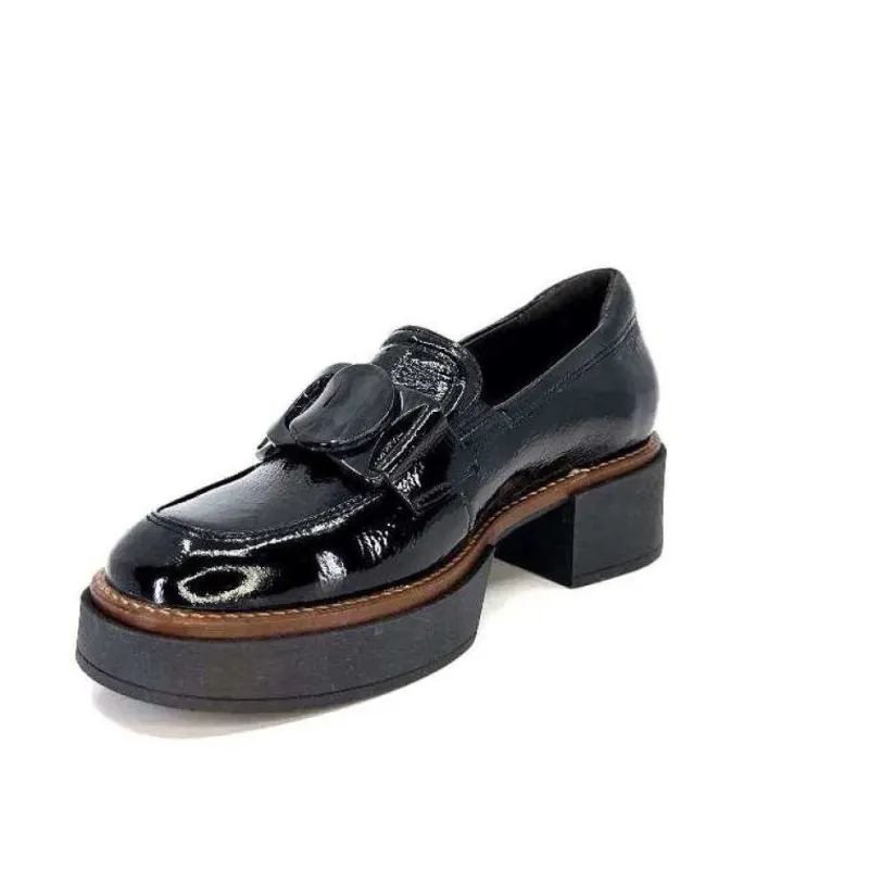 8.89.03 Cuir Vernis Noir*Softwaves Best